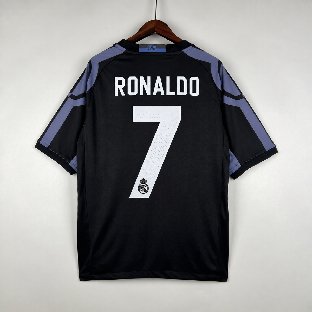 Jersey Real Madrid 17/18 Visitante Ronaldo 7 parche