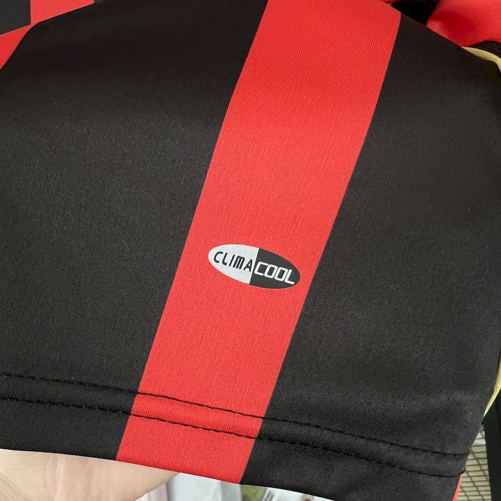 Jersey Milan Local 06/07 manga larga Kaka 22