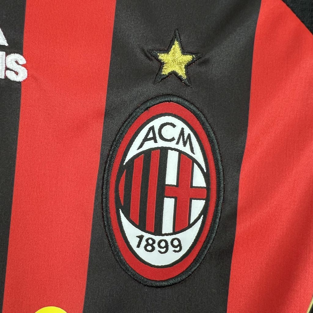 Jersey Milan Local 06/07 manga larga Kaka 22