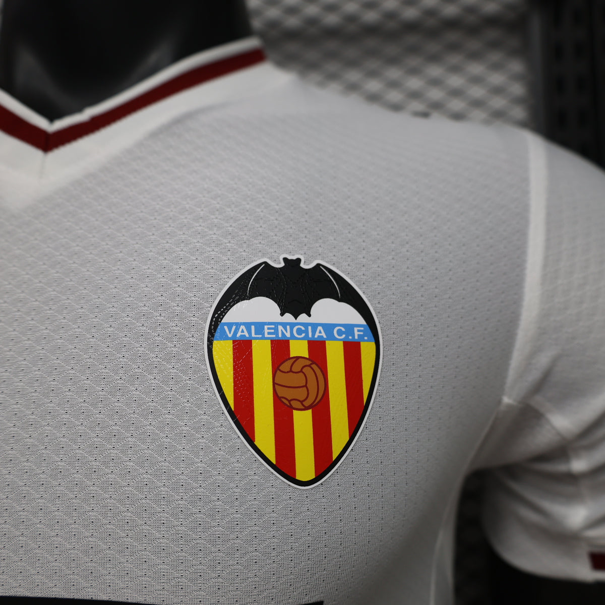 Jersey Valencia Local 26/27