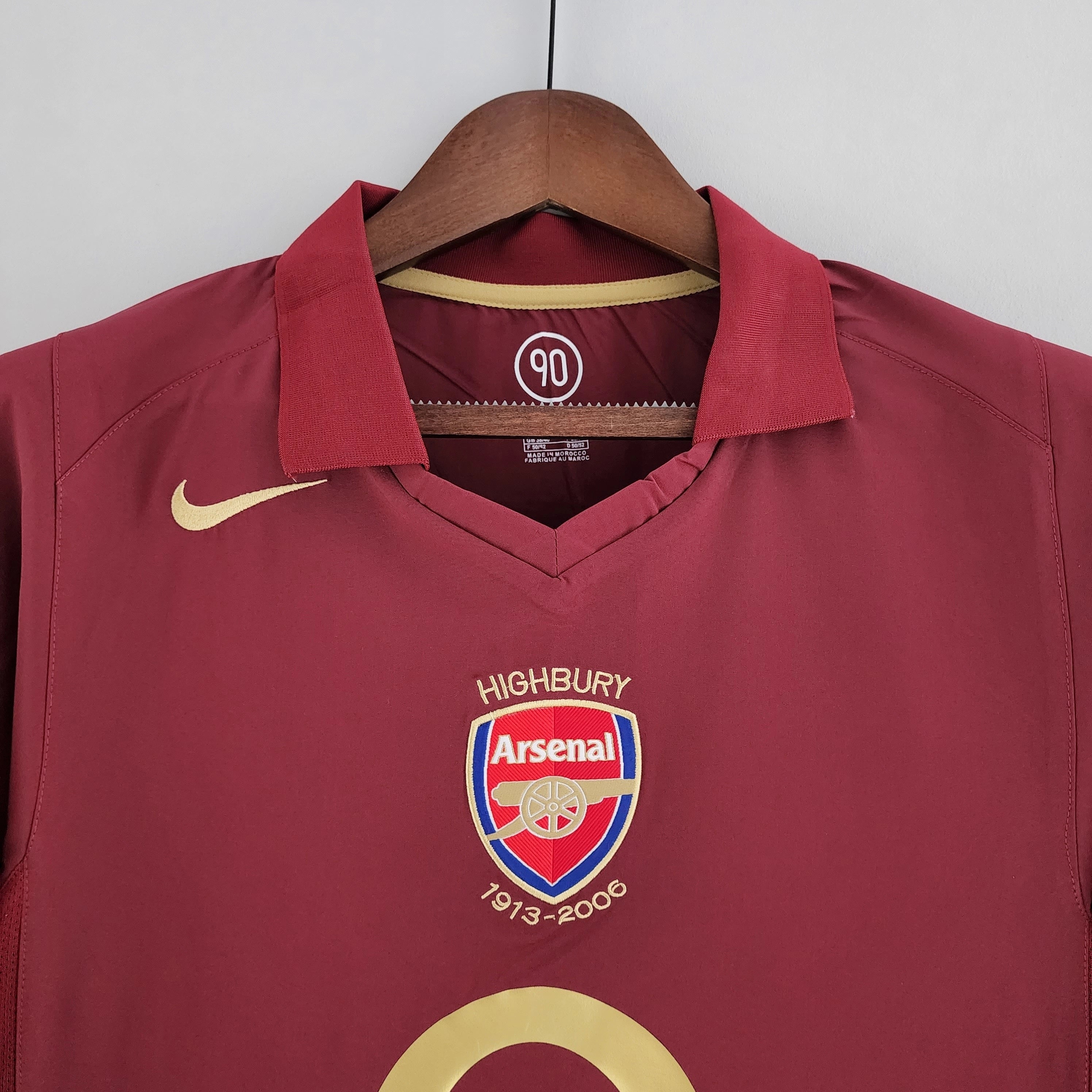 Jersey Arsenal 05/06 Local Henry 9 Manga Larga Parche