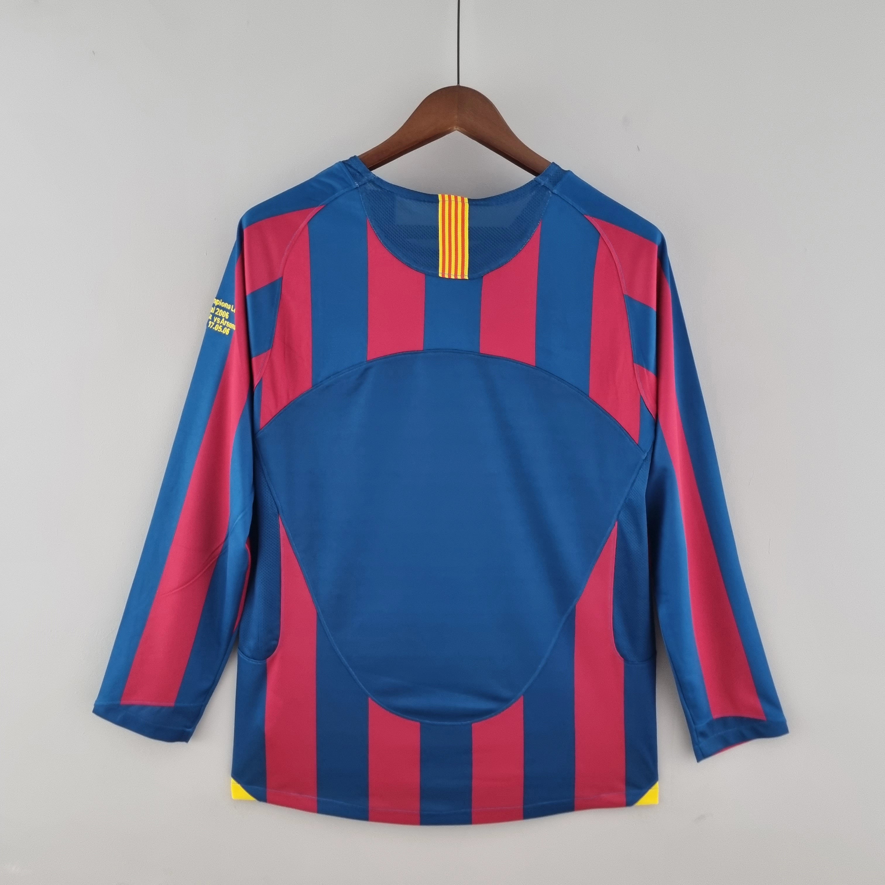 Jersey Barcelona Local 05/06 Manga Larga