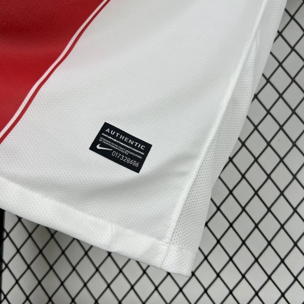 Jersey Potugal Visitante 2010