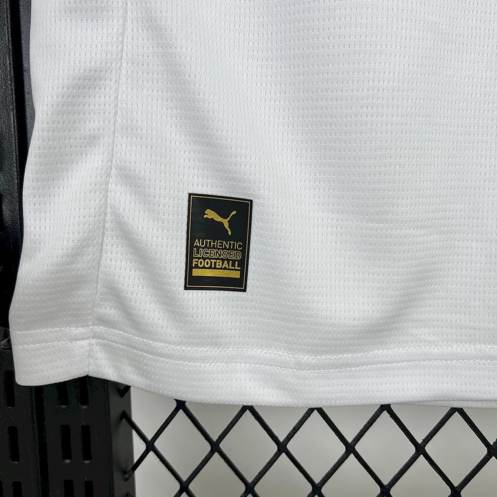 Jersey Pumas visitante 25/26