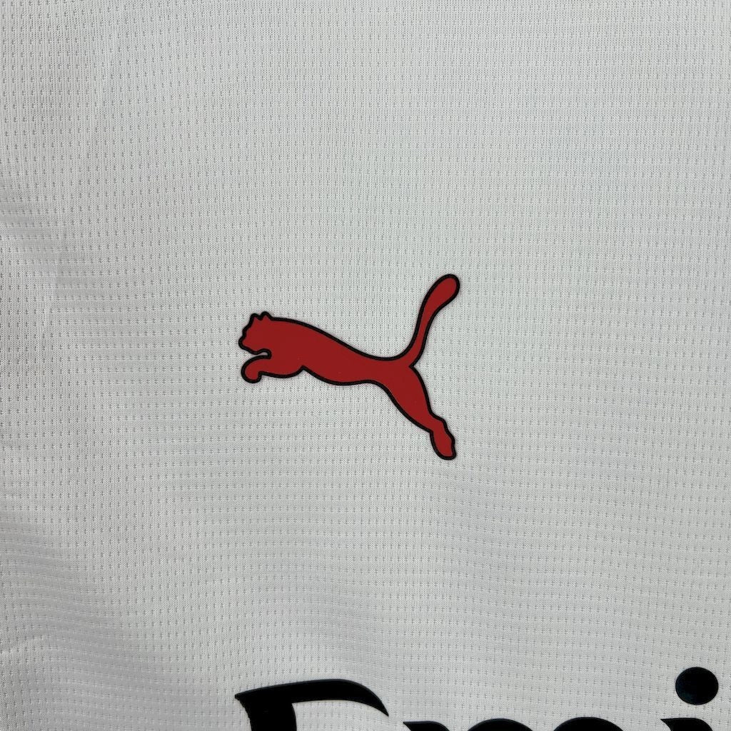 Jersey Pumas visitante 25/26